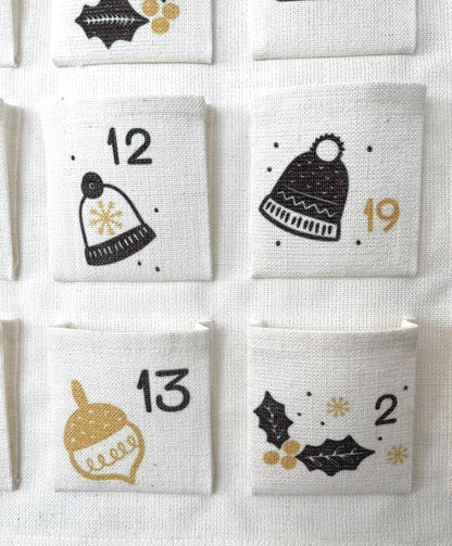 Calendrier de l'avent personnalisé en toile, réutilisable, Noël noir et jaune doré, fait main, personnalisable, calendrier mural